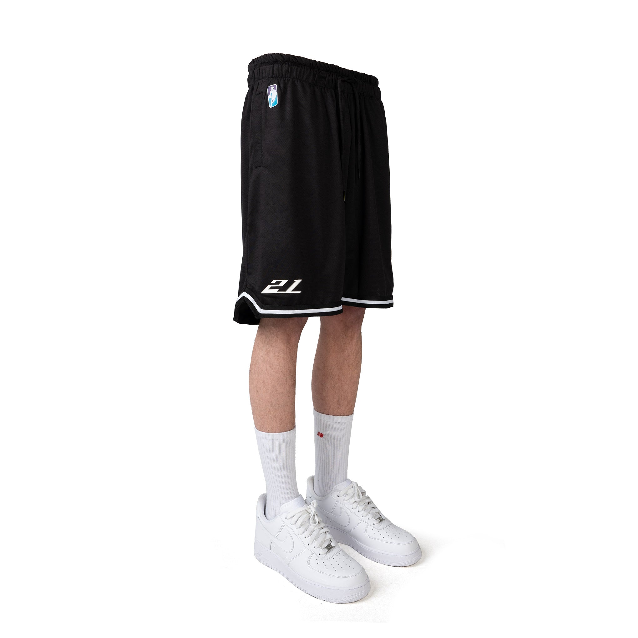 BASKETBALL SHORTS